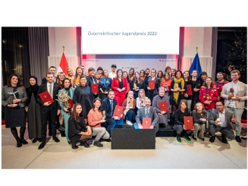 Jedes Jahr vergibt das Bundeskanzleramt den österreichischen Jugendpreis. Im Bild die Preisträger im Jahr 2022
